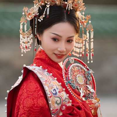 情侣舞者
