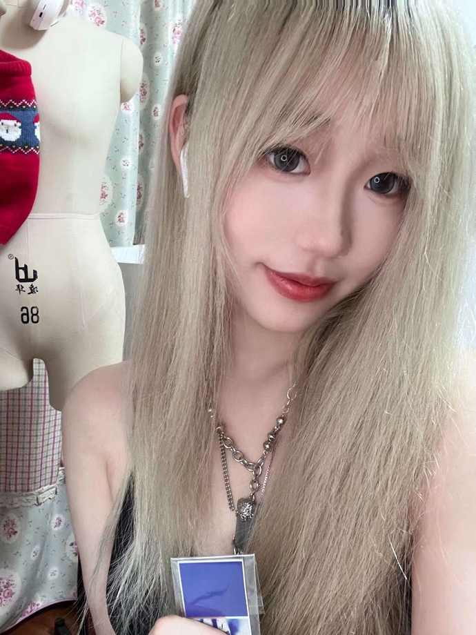 情侣演员
