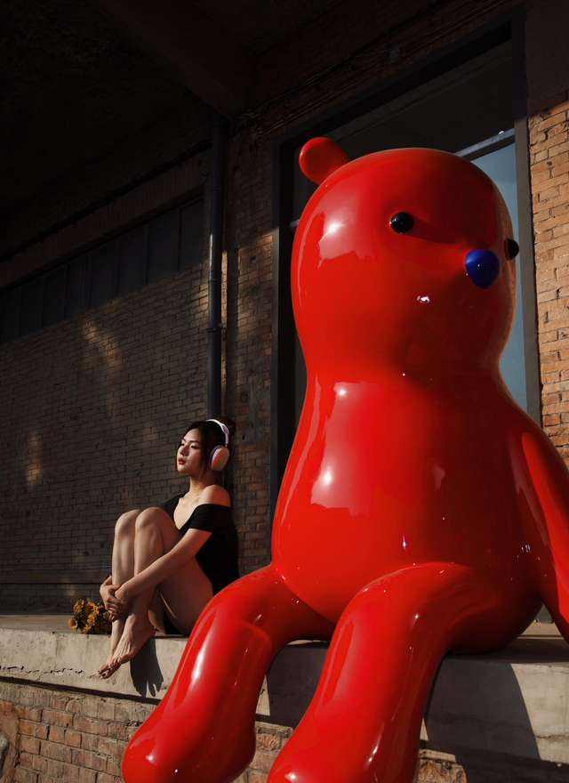 情绪模特
