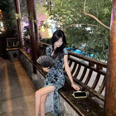 模特
