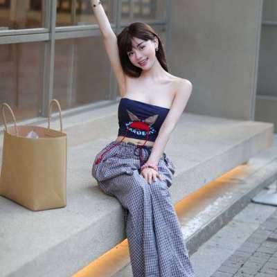 模特