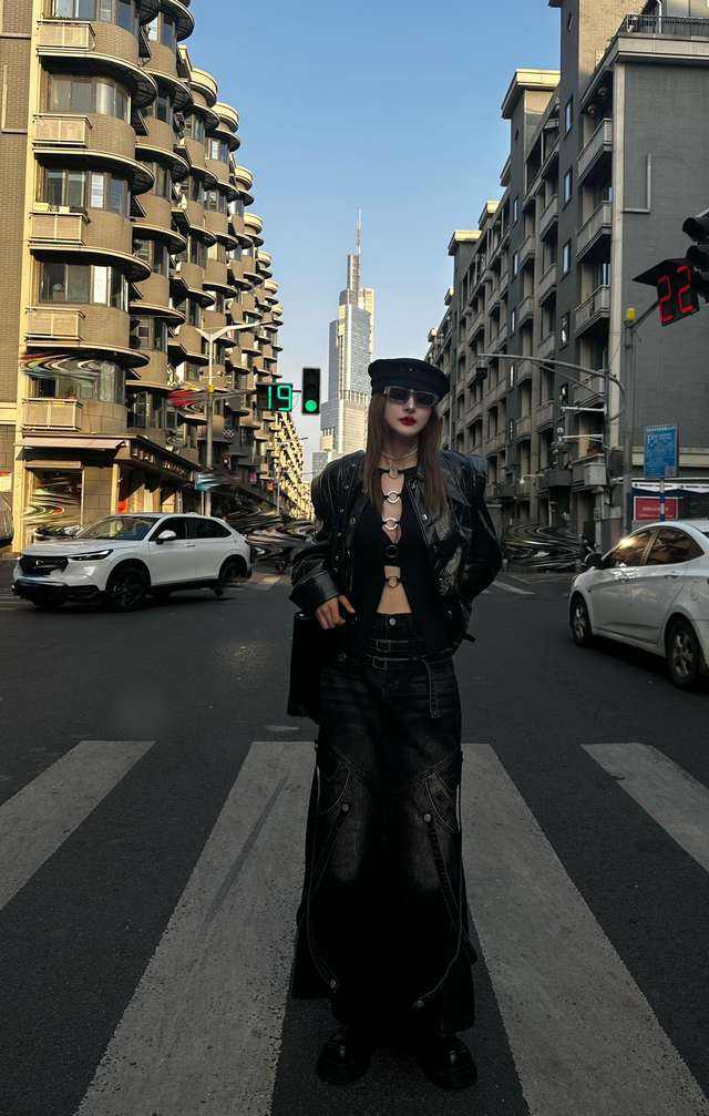 黑白模特