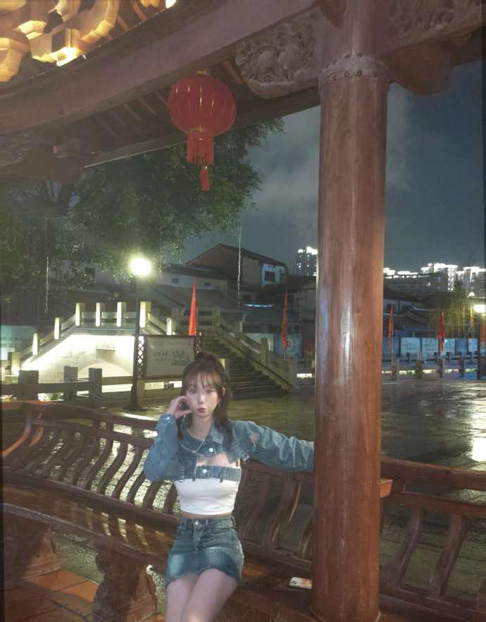 夜景舞者