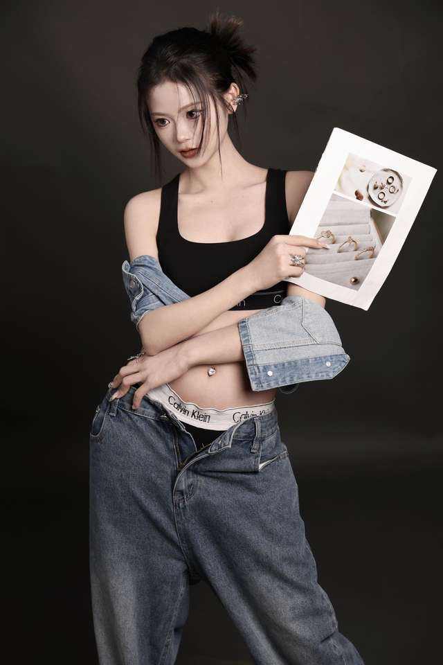 情绪模特