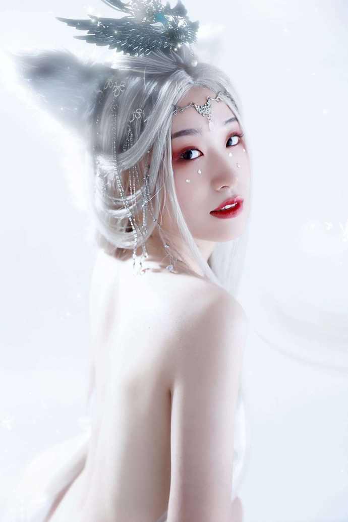 黑白模特